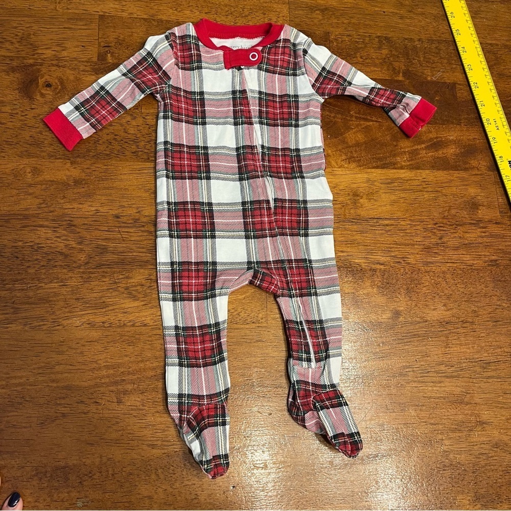 Pottery Barn Kids Red and White Plaid Baby Outfit pajamas zip up size 0-3 months
